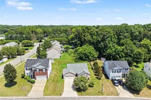 2694 Dandelion Dr, High Point, NC 27265 - Photo 19