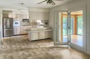 238 Raven Midlawn Dr, Wilkesboro, NC 28697 - Photo 13