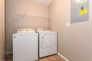 5805 Battery Dr, Greensboro, NC 27409 - Photo 23