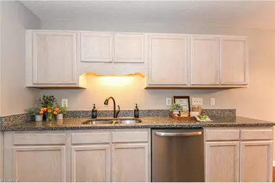5805 Battery Drive #2D, Greensboro, NC 27409 - Photo 11
