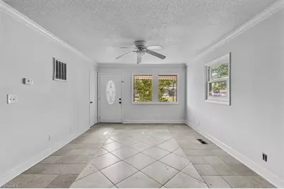 1724 Glenwood Avenue, Greensboro, NC 27403 - Photo 5