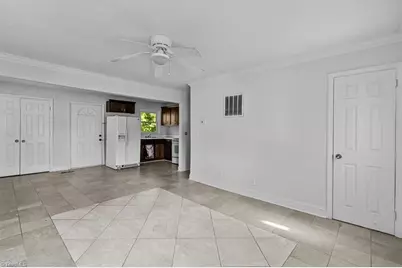 1724 Glenwood Avenue, Greensboro, NC 27403 - Photo 7