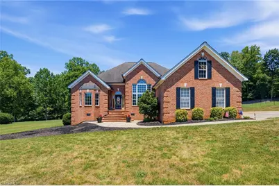 1216 Fairway Drive, Yadkinville, NC 27055 - Photo 5