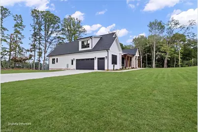 765 Golf Course Road, Pilot Mountain, NC 27041 - Photo 3