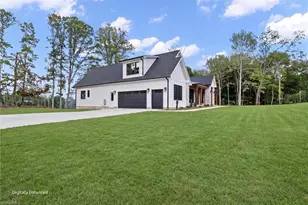 765 Golf Course Rd, Pilot Mountain, NC 27041 - Photo 3