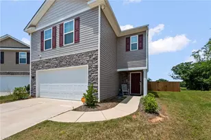 586 Tochi Ct, Winston-Salem, NC 27105 - Photo 3