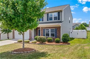 4074 Medina Ct, Pfafftown, NC 27040 - Photo 3