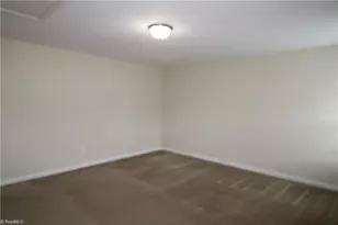 372 Shady Grove Ct, Winston-Salem, NC 27103 - Photo 15