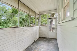 702 Granville Dr SW, Winston-Salem, NC 27101 - Photo 15
