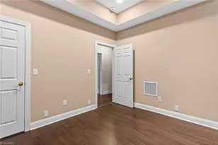 621 Crystal Bay Dr, Denton, NC 27239 - Photo 29