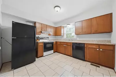 3737 Vandalia Drive, Winston-Salem, NC 27104 - Photo 7