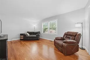 3737 Vandalia Dr, Winston-Salem, NC 27104 - Photo 11