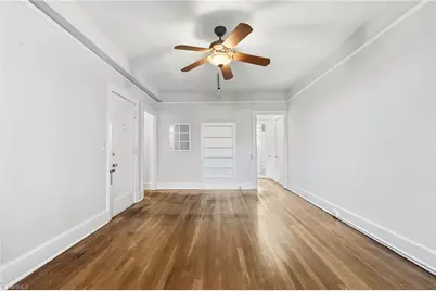 828 Elm Street #C4, Greensboro, NC 27401 - Photo 5