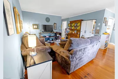 1707 N Main Street #C4, Mount Airy, NC 27030 - Photo 3