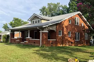 441 Elk Spur St, Elkin, NC 28621 - Photo 1