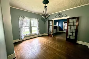 441 Elk Spur St, Elkin, NC 28621 - Photo 9