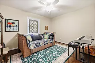 403 Springtime Dr, Greensboro, NC 27409 - Photo 17