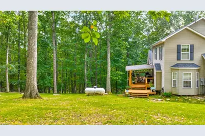 389 Highland Drive, Sparta, NC 28675 - Photo 5