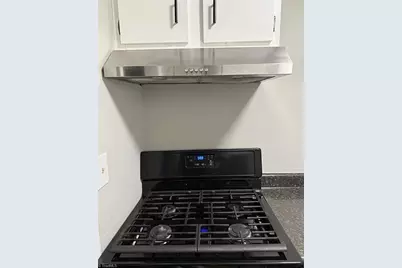 2890 Carriage Drive #B, Winston-Salem, NC 27106 - Photo 3