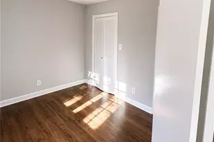 2890 Carriage Dr, Winston-Salem, NC 27106 - Photo 7