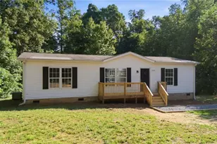 7623 Salem Chapel Rd, Belews Creek, NC 27052 - Photo 5