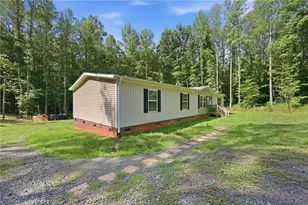 4073 Hodges Dairy Rd, Yanceyville, NC 27379 - Photo 3