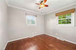 8025 Reynolda Rd, Pfafftown, NC 27040 - Photo 25