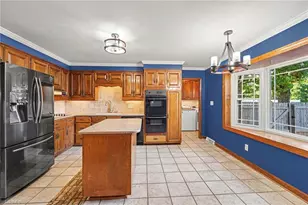 8025 Reynolda Rd, Pfafftown, NC 27040 - Photo 13