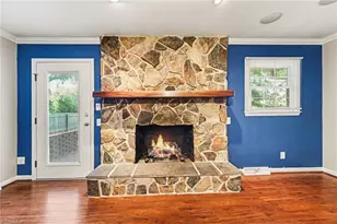 8025 Reynolda Rd, Pfafftown, NC 27040 - Photo 19