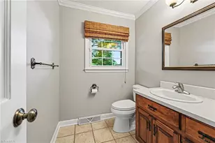 8025 Reynolda Rd, Pfafftown, NC 27040 - Photo 27