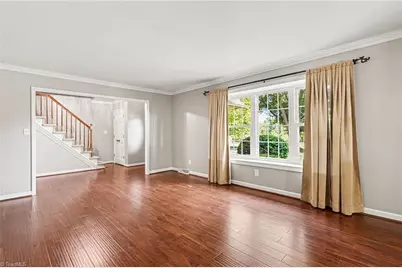 8025 Reynolda Road, Pfafftown, NC 27040 - Photo 5