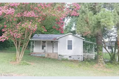416-418 Ridgeway Place, High Point, NC 27260 - Photo 1