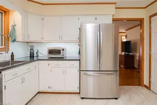 612 Wildwood Ln, Graham, NC 27253 - Photo 7