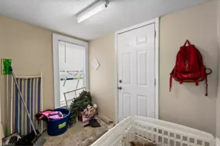 1844 Price Rd, Eden, NC 27288 - Photo 9