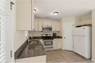 3073 Trotter Road, Asheboro, NC 27205 - Photo 5