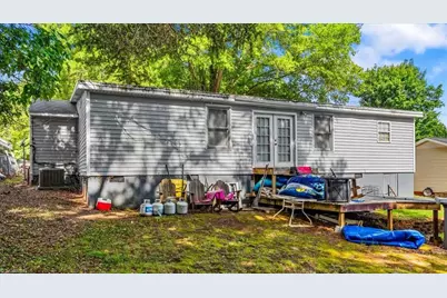 728 Carrington Lane, Eden, NC 27288 - Photo 3