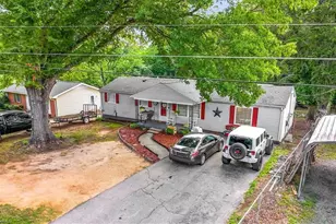 728 Carrington Ln, Eden, NC 27288 - Photo 7