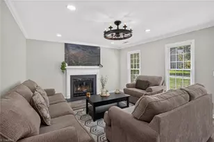 4000 Loch Mere Rd, High Point, NC 27265 - Photo 9