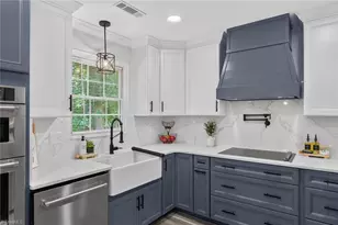 4000 Loch Mere Rd, High Point, NC 27265 - Photo 17
