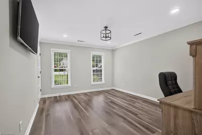 4000 Loch Mere Road, High Point, NC 27265 - Photo 19