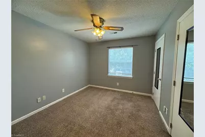 5661 Hornaday Road #H, Greensboro, NC 27409 - Photo 21