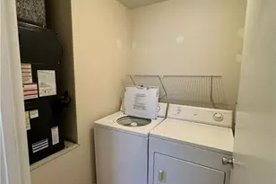 5661 Hornaday Rd, Greensboro, NC 27409 - Photo 17