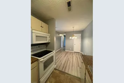 5661 Hornaday Road #H, Greensboro, NC 27409 - Photo 11