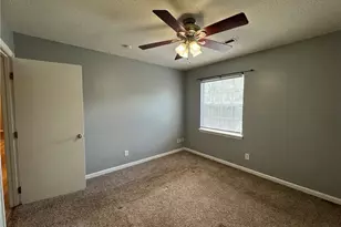 5661 Hornaday Rd, Greensboro, NC 27409 - Photo 19