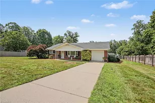4380 Wesmar Dr, Pfafftown, NC 27040 - Photo 19