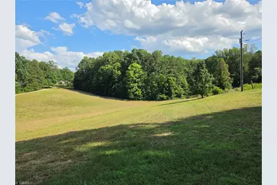 6091 Eaton Road, Belews Creek, NC 27052 - Photo 3