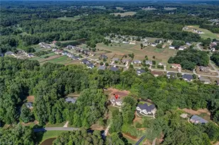 3611 Summit Lakes Dr, Browns Summit, NC 27214 - Photo 7