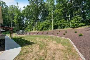 3611 Summit Lakes Dr, Browns Summit, NC 27214 - Photo 39