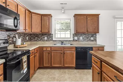 3869 Hickswood Creek Drive, High Point, NC 27265 - Photo 13