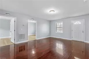 445 Key St, Burlington, NC 27217 - Photo 7